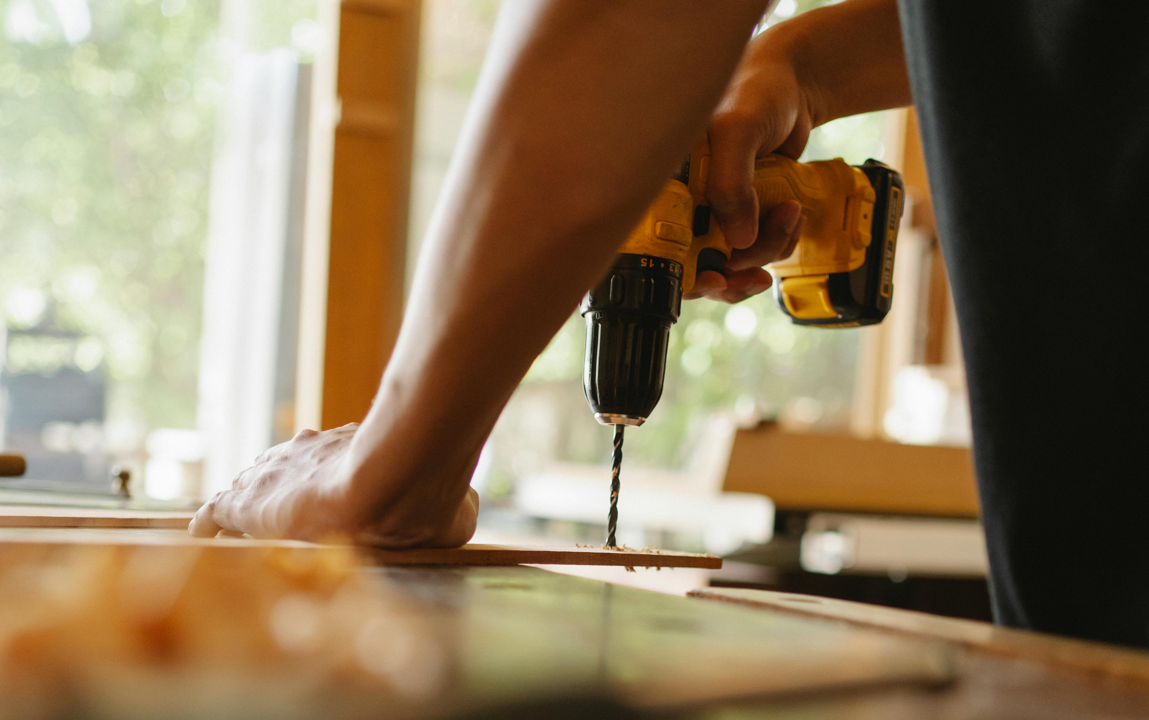 Gerät, Elektrische Bohrmaschine, Werkzeug, Drinnen, Innenarchitektur